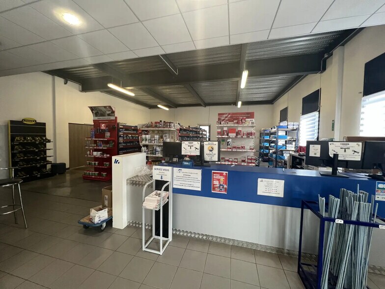 Flex dans Villeneuve-la-Garenne à louer - Photo intérieure - Image 2 de 6