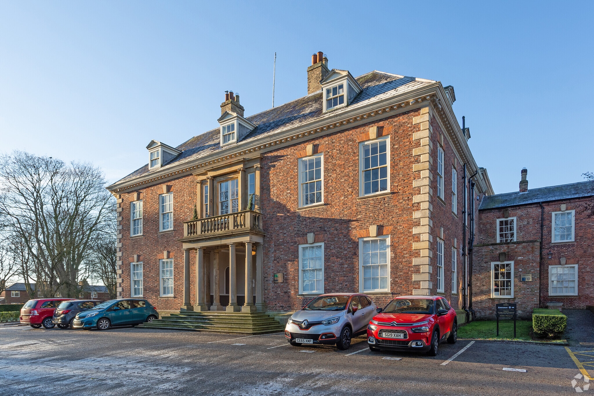 Lairgate, Beverley for lease Primary Photo- Image 1 of 7