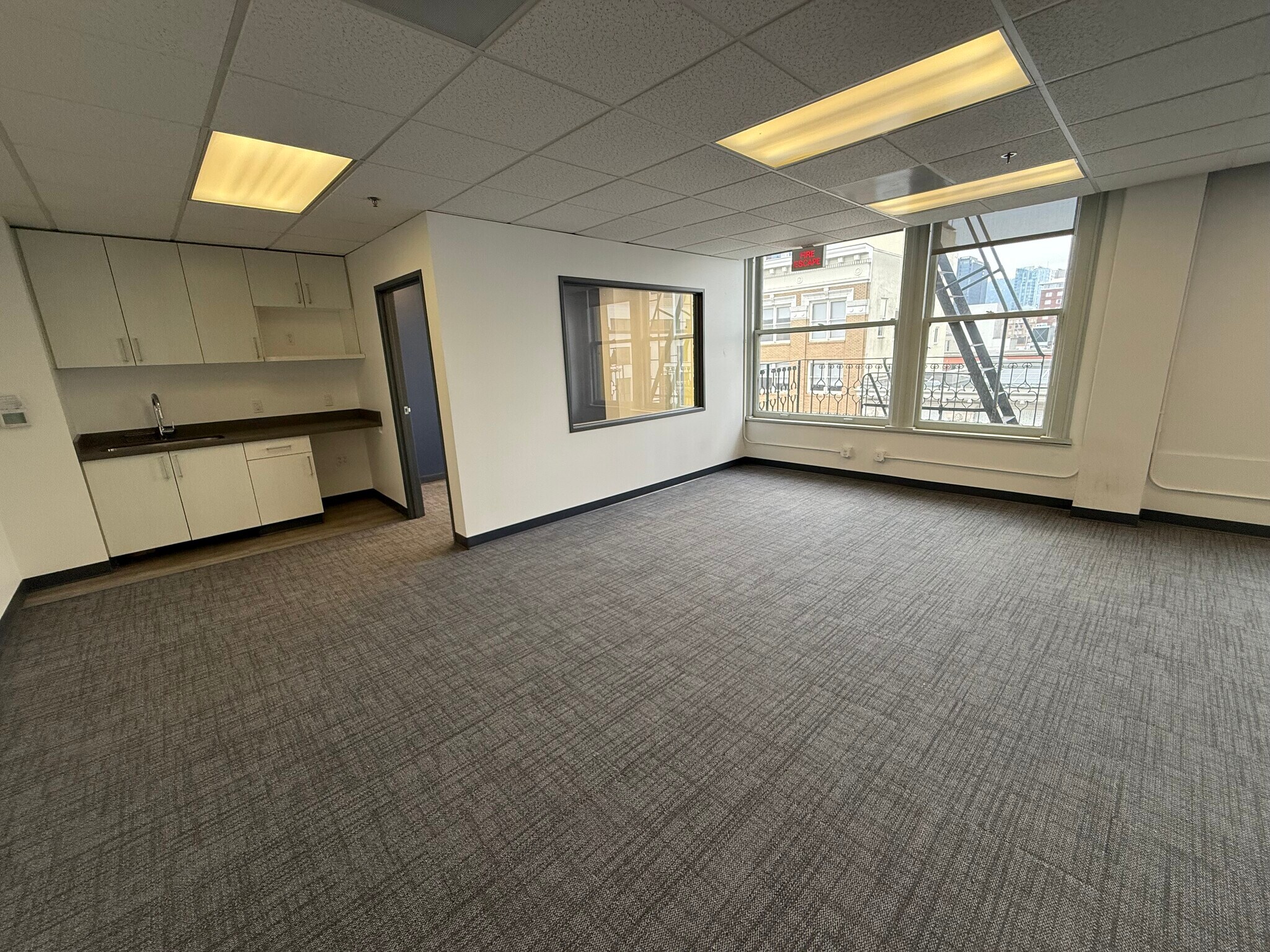 310 SW 4th Ave, Portland, OR for lease Interior Photo- Image 1 of 2