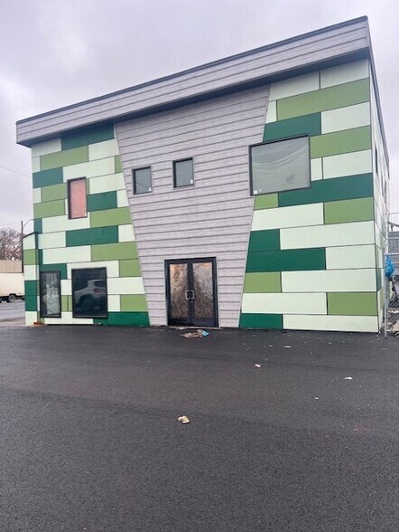 1421 N Division St, Spokane, WA à vendre - Photo du bâtiment - Image 2 de 15