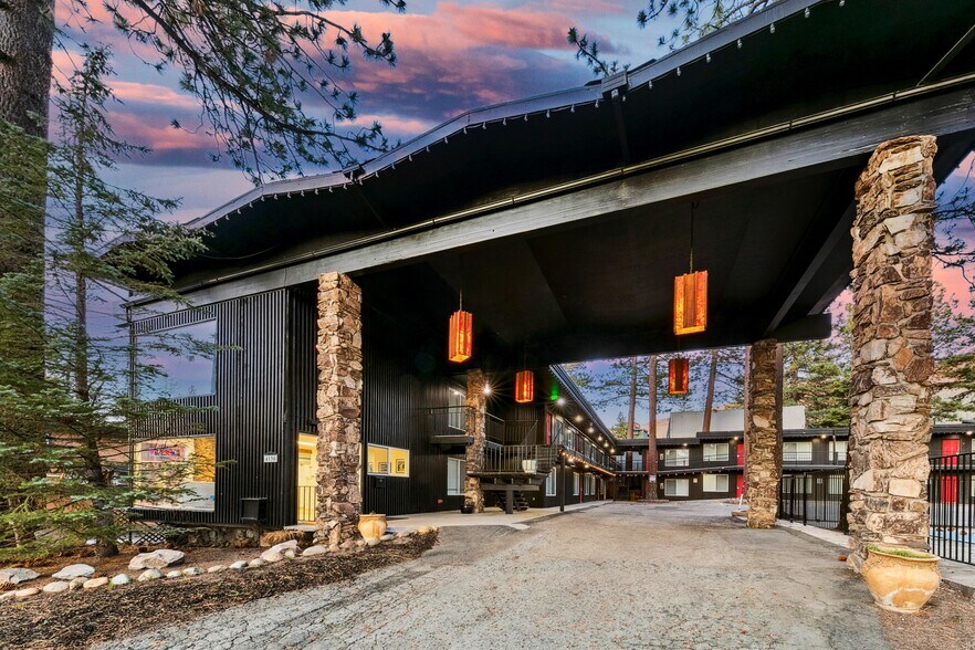 4130 Manzanita Ave, South Lake Tahoe, CA à vendre - Photo du bâtiment - Image 3 de 21