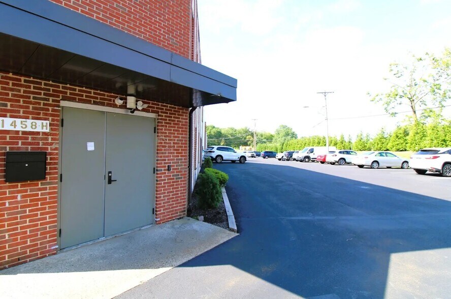 1458 County Line Rd, Huntingdon Valley, PA à vendre - Photo intérieure - Image 3 de 6