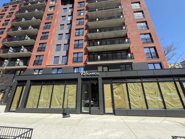 931 Carroll St, Brooklyn, NY à louer - Photo du bâtiment - Image 1 de 5