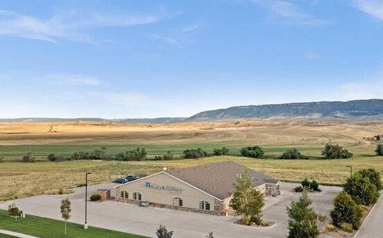 6631 E 2nd St, Casper, WY à louer - Photo du bâtiment - Image 1 de 18