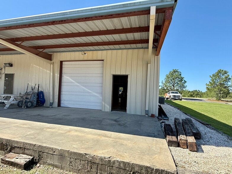 219 Ridgeline Rd, Aberdeen, NC for lease - Building Photo - Image 2 of 8