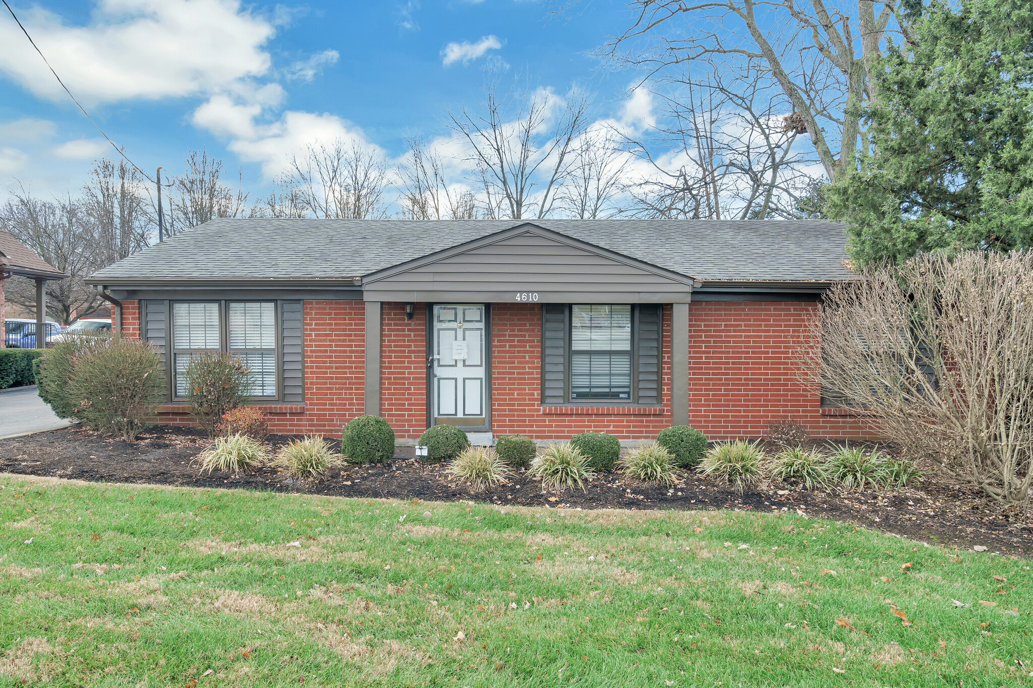 4610 Outer Loop, Louisville, KY for sale Building Photo- Image 1 of 1