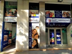 Commerce de détail dans Barcelone, Barcelona à louer Photo du bâtiment- Image 2 de 21