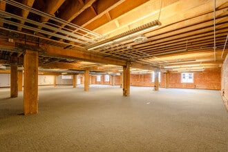 625 2nd St, San Francisco, CA for lease Interior Photo- Image 2 of 7