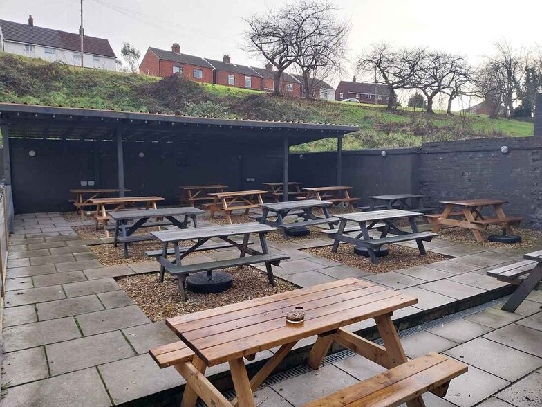 21 Market Pl, Winsford for sale - Building Photo - Image 3 of 7