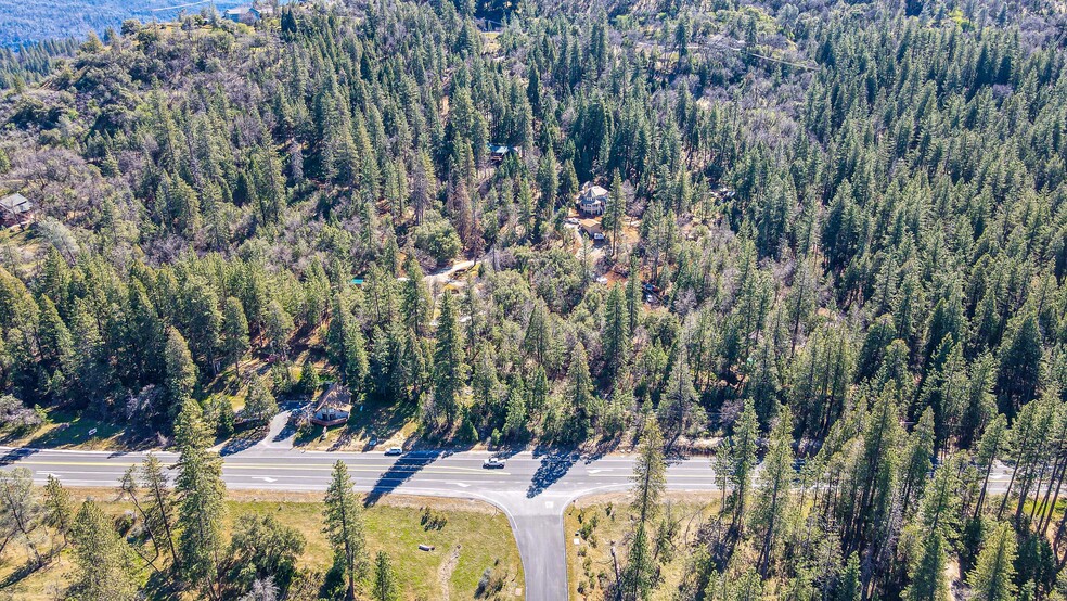 4610 E HIGHWAY 4, Murphys, CA à vendre - Photo principale - Image 1 de 38