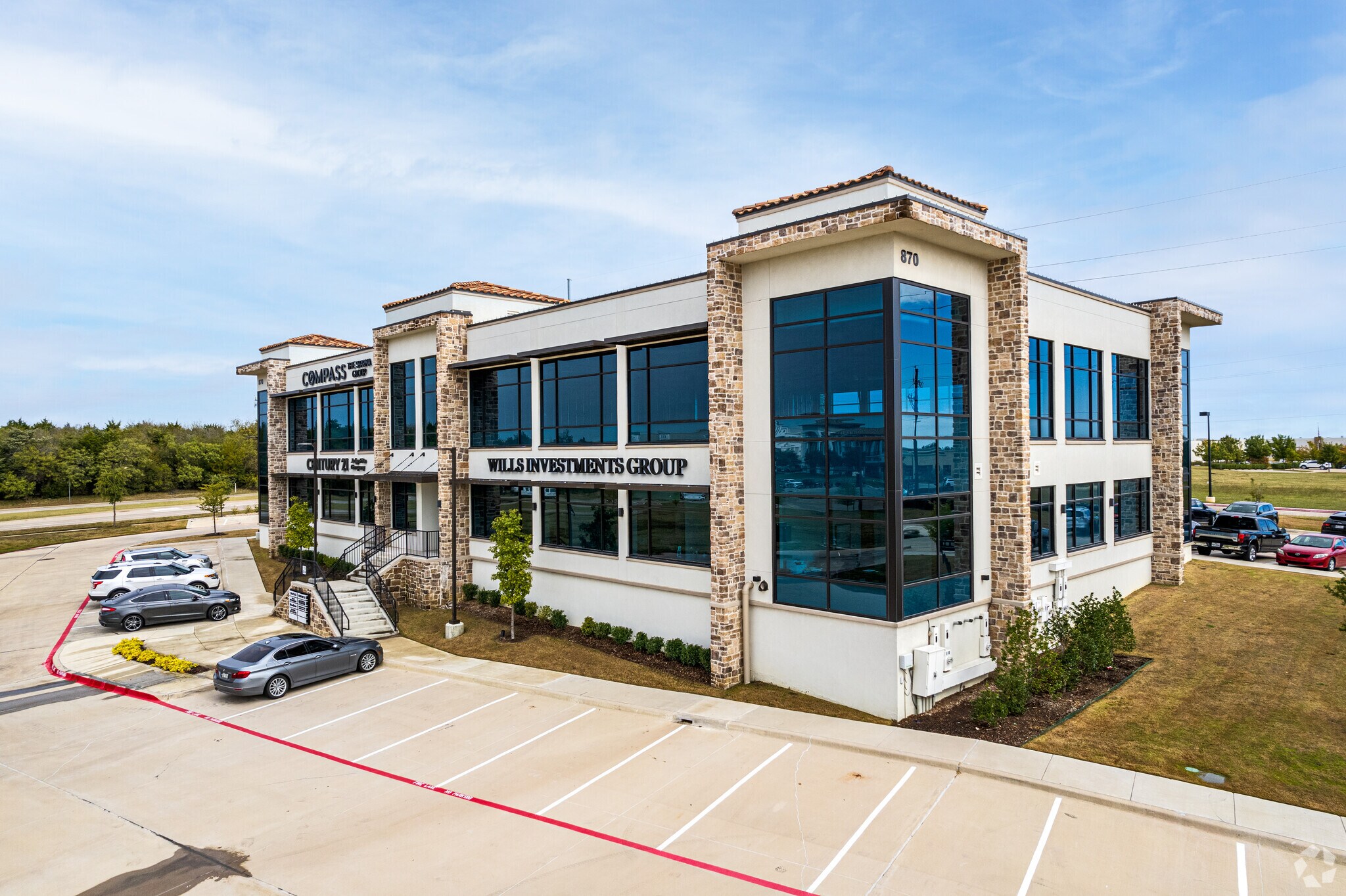 870 International Pky, Flower Mound, TX for lease Primary Photo- Image 1 of 7