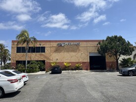 2540 N Palm Dr, Signal Hill CA - Warehouse