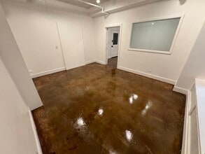 453 S Spring St, Los Angeles, CA for lease Interior Photo- Image 2 of 5
