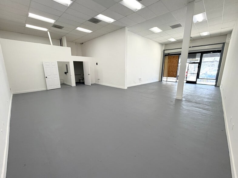 223-231 E 9th St, Los Angeles, CA for lease - Interior Photo - Image 3 of 29