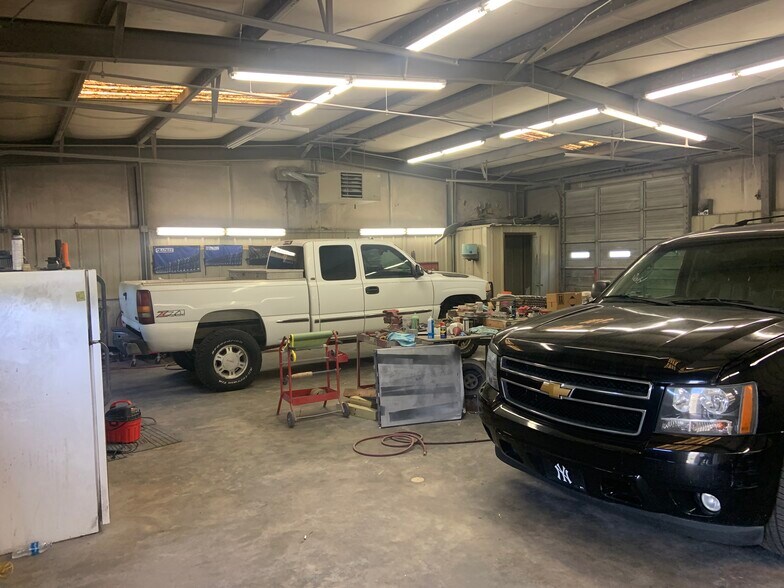 117 Race Track Rd, Hartsville, SC à vendre - Photo intérieure - Image 2 de 11