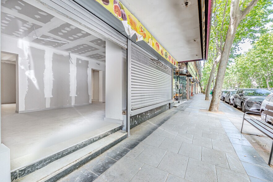 Retail in Madrid, Madrid for lease - Building Photo - Image 3 of 5
