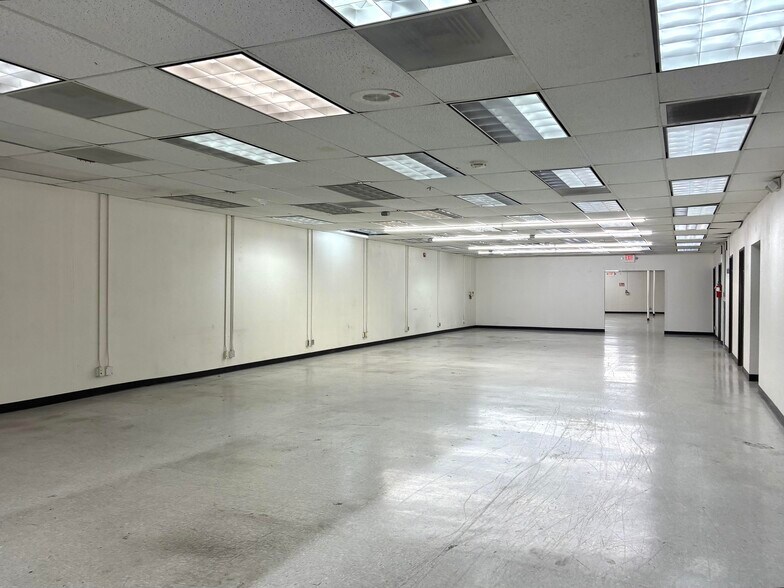 700 S Palm Ave, Alhambra, CA for lease - Building Photo - Image 3 of 11