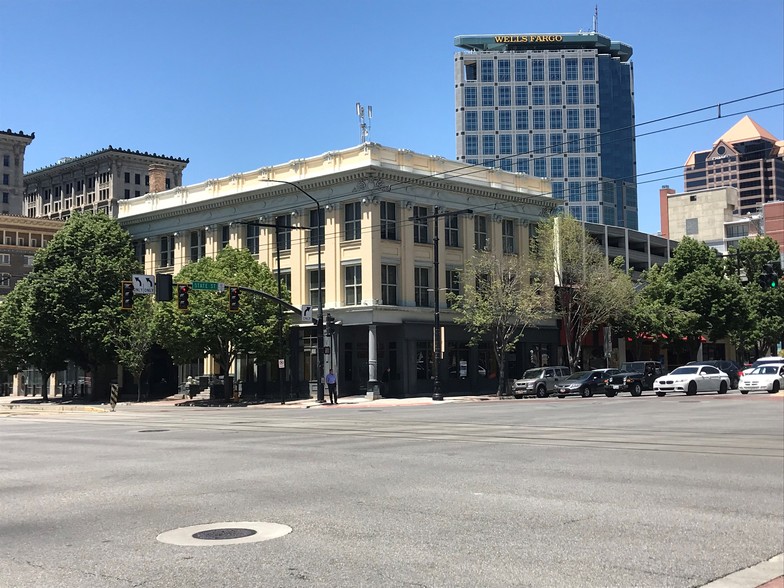 73-75 E 400 S, Salt Lake City, UT for lease - Building Photo - Image 2 of 5