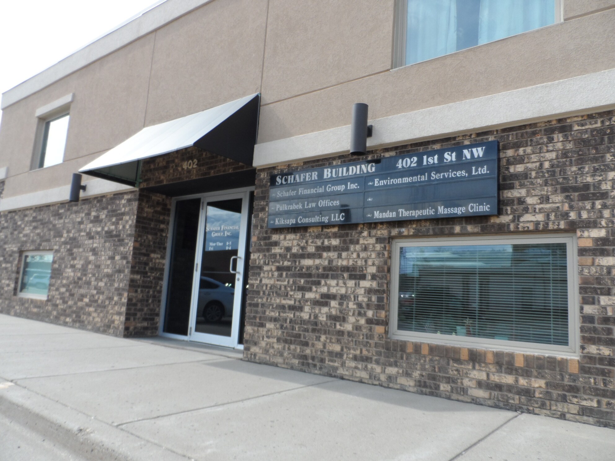 402 1st St NW, Mandan, ND for sale Building Photo- Image 1 of 1