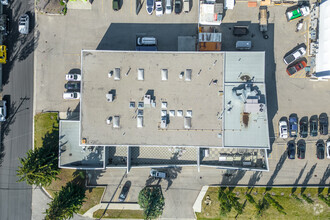 2400-2420 39 Ave NE, Calgary, AB - aerial  map view - Image1