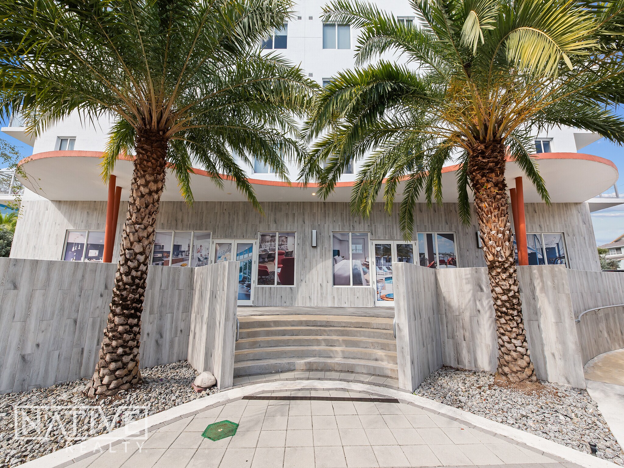2500 SW 22nd Ter, Fort Lauderdale, FL à louer Photo du bâtiment- Image 1 de 27