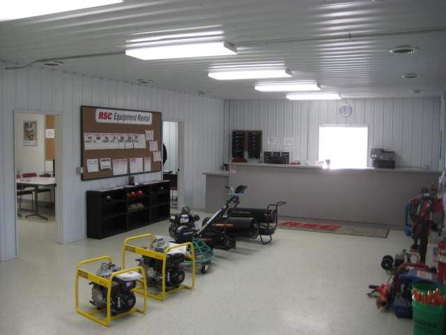 1609 SW 33rd St, Minot, ND à vendre - Photo du bâtiment - Image 2 de 9