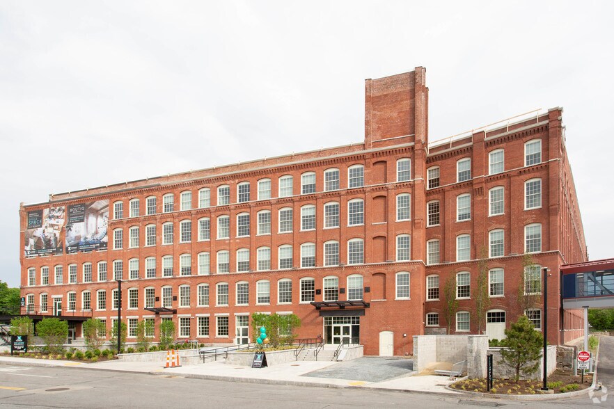 165 Thorndike St, Lowell, MA for sale - Primary Photo - Image 1 of 40