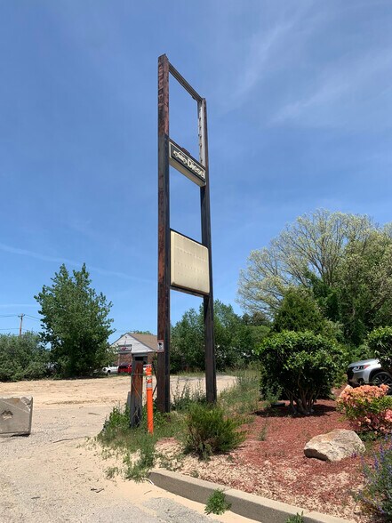 250 Providence St, Uxbridge, MA à vendre - Autre - Image 2 de 2