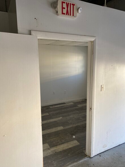 1360 NW 65th Ave, Plantation, FL à louer - Photo intérieure - Image 3 de 12