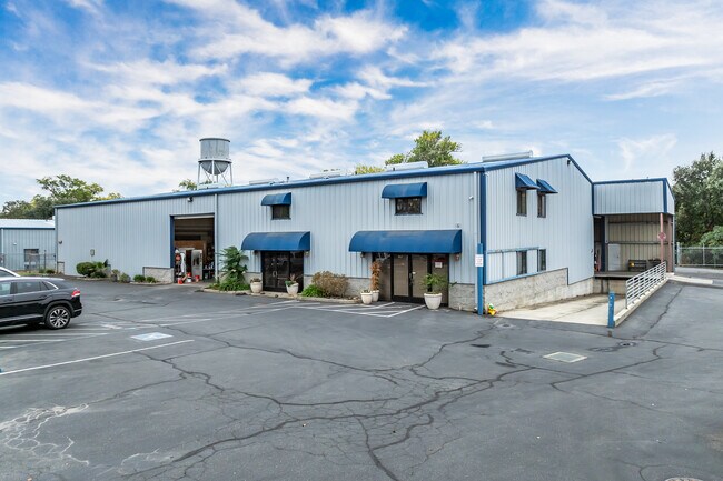 More details for 160 Flocchini Cir, Lincoln, CA - Industrial for Lease