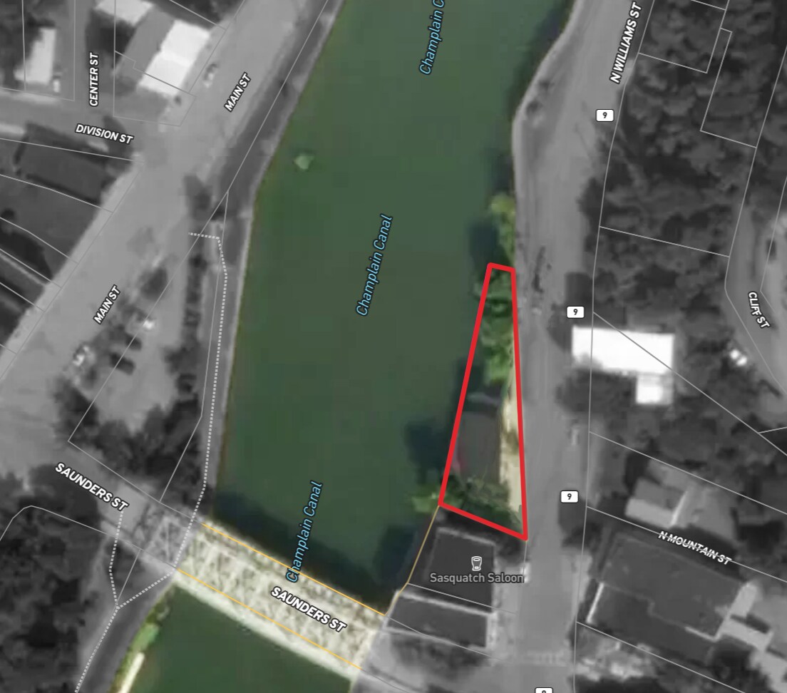 16 N Williams St, Whitehall, NY à vendre Photo principale- Image 1 de 10