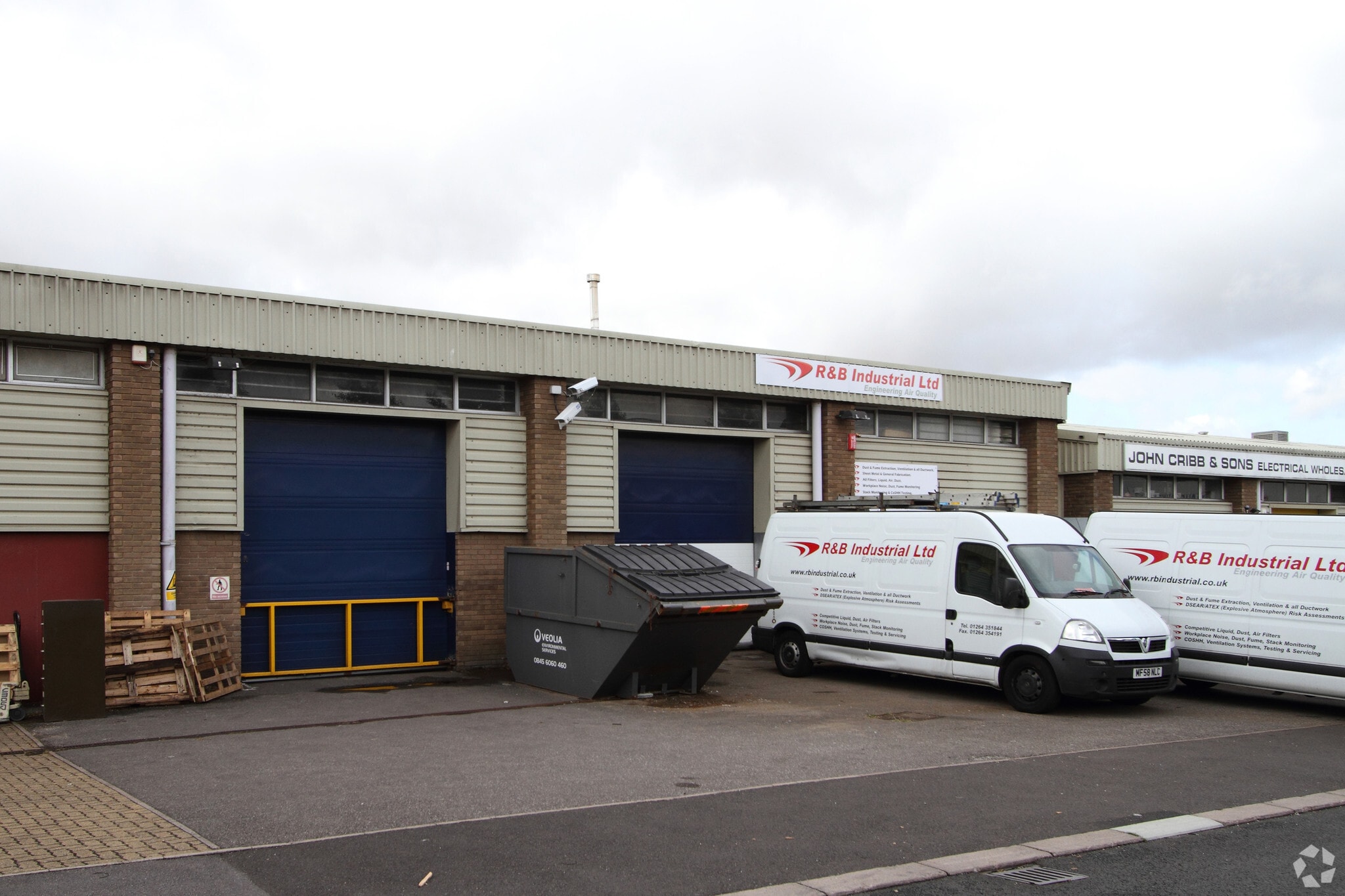 14 Towergate Industrial Park, Andover for lease Primary Photo- Image 1 of 6