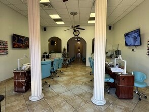 18150-18154 Blanco Rd, San Antonio, TX à louer Photo intérieure- Image 1 de 13