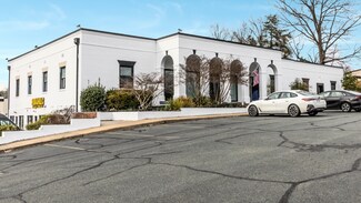 Plus de détails pour 490 Westfield Rd, Charlottesville, VA - Commerce de détail à louer