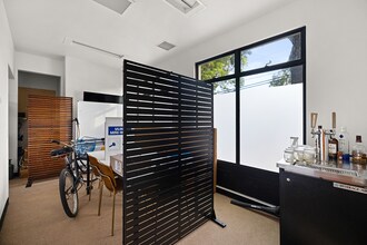 826 De La Vina St, Santa Barbara, CA for lease Building Photo- Image 2 of 9