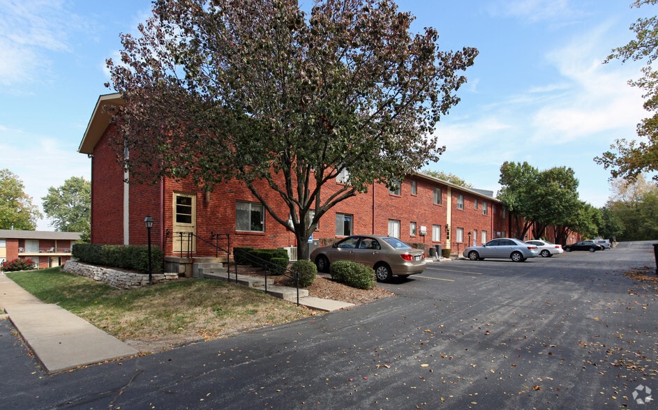 10440-10466 Wornall Rd, Kansas City, MO à vendre - Photo principale - Image 1 de 6