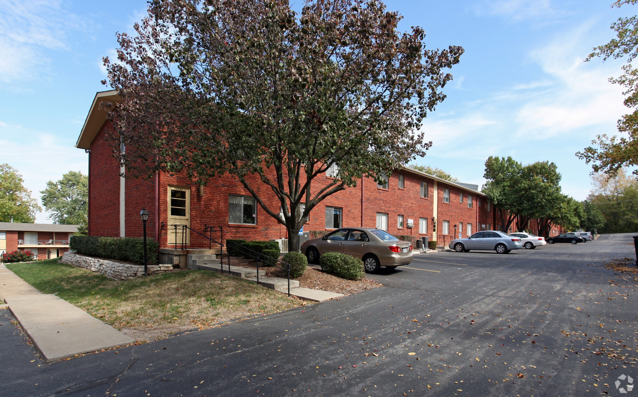 10440-10466 Wornall Rd, Kansas City, MO for sale Primary Photo- Image 1 of 7