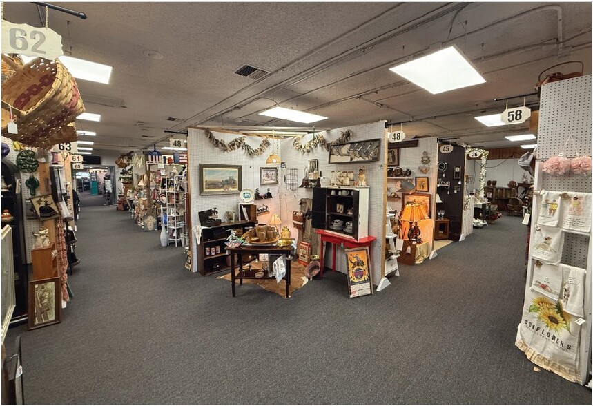 6520 S College Ave, Fort Collins, CO for sale - Interior Photo - Image 2 of 5