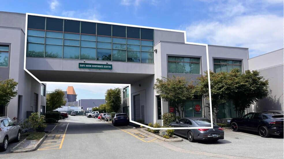 62 Fawcett Rd, Coquitlam, BC à vendre - Photo du bâtiment - Image 1 de 13