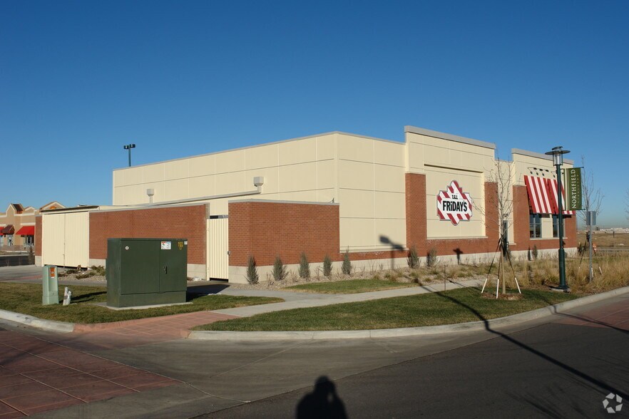 8104 49th Ave, Denver, CO à louer - Photo du bâtiment - Image 2 de 4