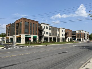 Plus de détails pour 580 Columbia Tpke, East Greenbush, NY - Vente au détail à louer