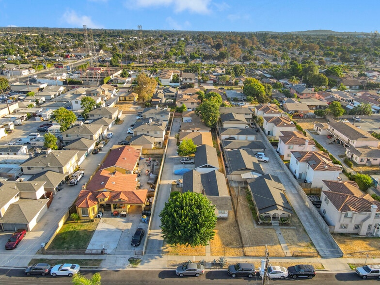 9720 Cedar St, Bellflower, CA for sale - Primary Photo - Image 1 of 1