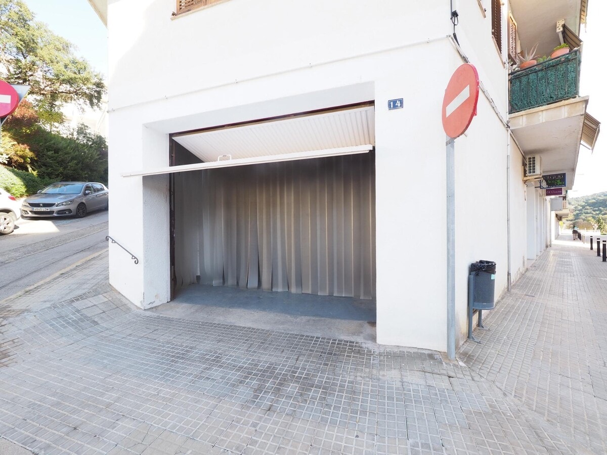 Sant Cebrià de Vallalta, BAR 08396 - Unit PT1 -  - Interior Photo - Image 1 of 3