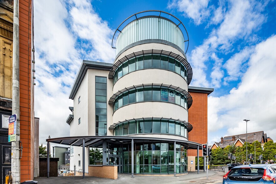 17 Preston New Rd, Blackburn à louer - Photo du bâtiment - Image 3 de 4