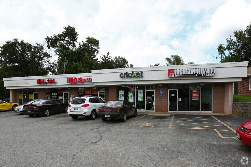 6841-6849 Olive Blvd, University City, MO à louer - Photo du bâtiment - Image 2 de 4
