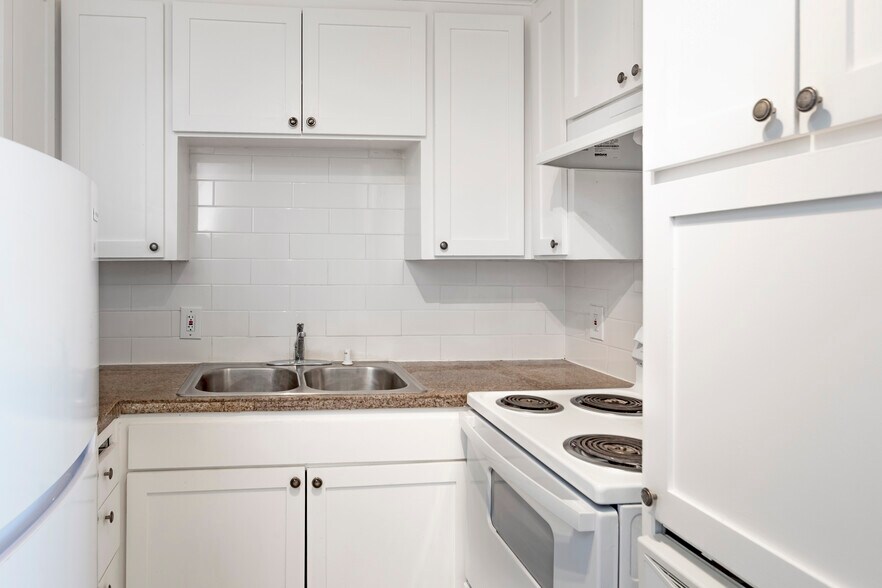 2136 Main St, Santa Clara, CA à vendre - Photo du bâtiment - Image 3 de 11