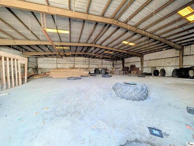 830 Carter St, Winnsboro, LA à vendre - Photo du bâtiment - Image 2 de 13