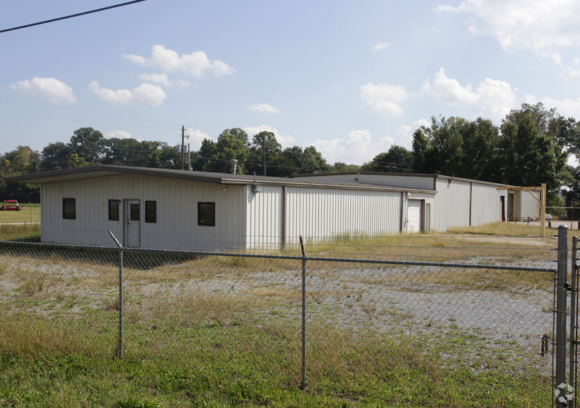 1766 West Ave, Cartersville, GA for sale - Primary Photo - Image 1 of 1