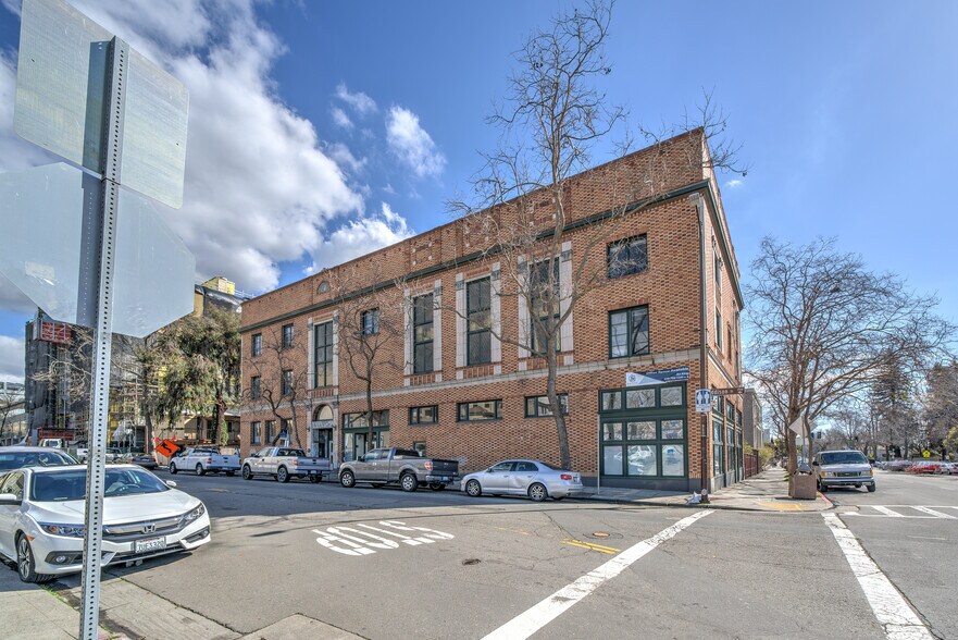 1900 Addison St, Berkeley, CA à louer - Photo du bâtiment - Image 1 de 5