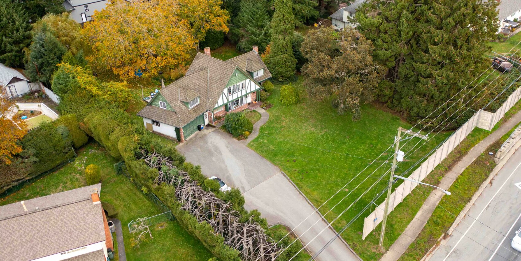 14633 56 Av, Surrey, BC à vendre Photo principale- Image 1 de 2